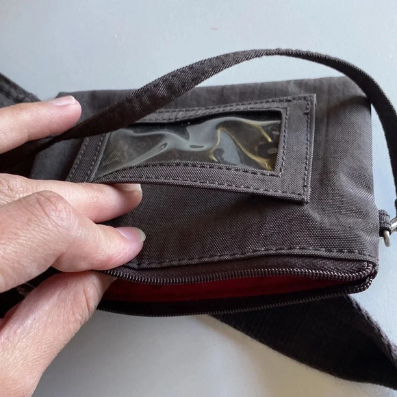 Baggallini brown lightweight shoulder bag - Picture 7 of 10